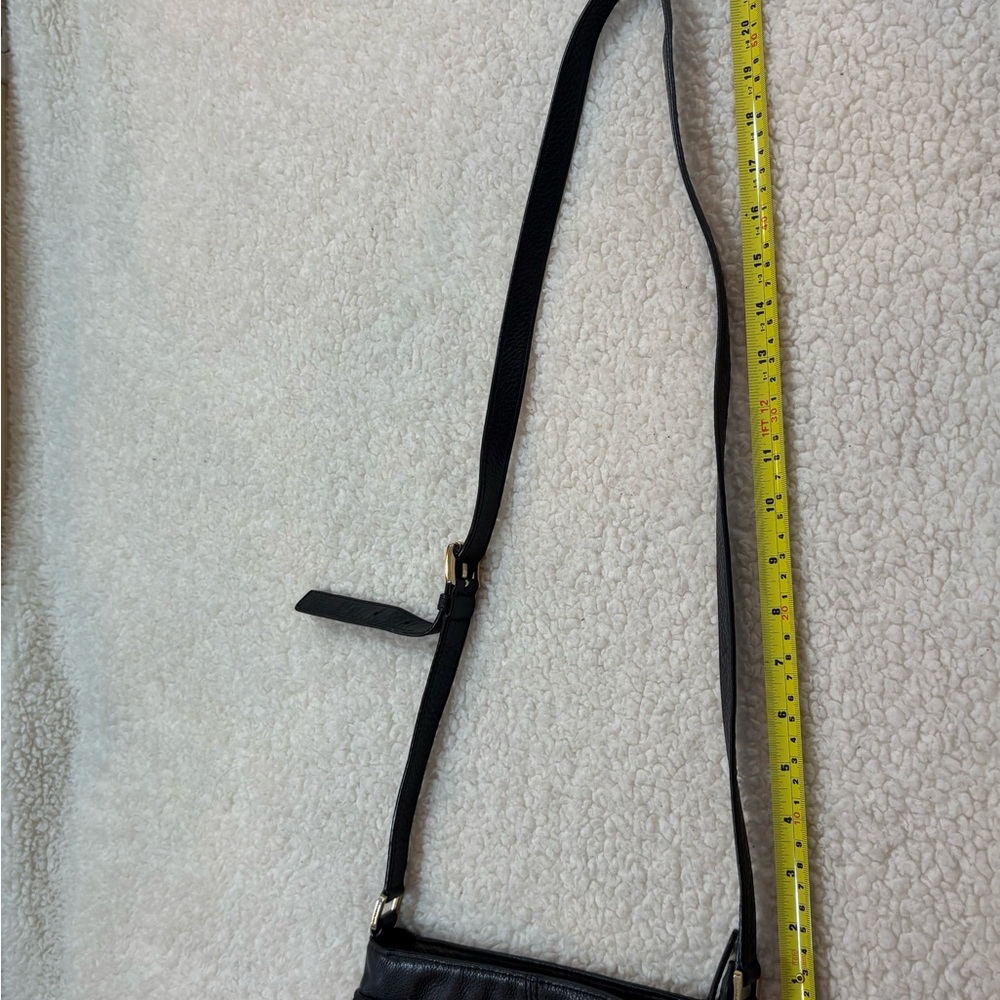 MICHAEL KORS | Black Leather Crossbody Bag - Picture 13 of 13